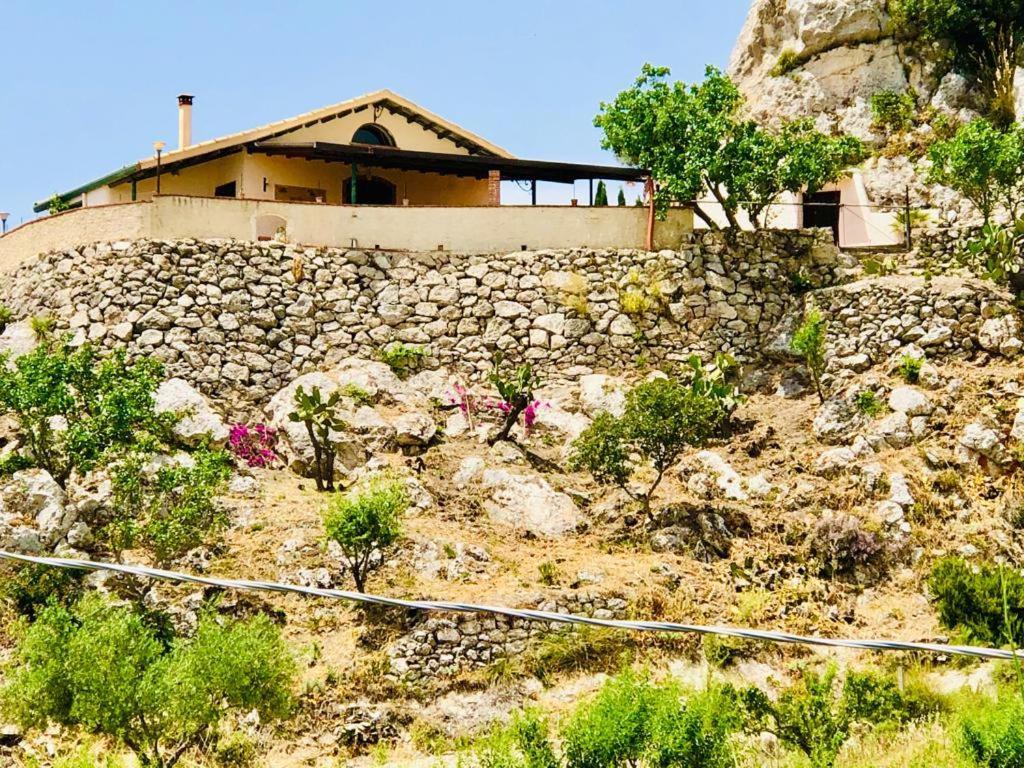 B&B Tenuta La Puntara Caltanissetta Exteriér fotografie