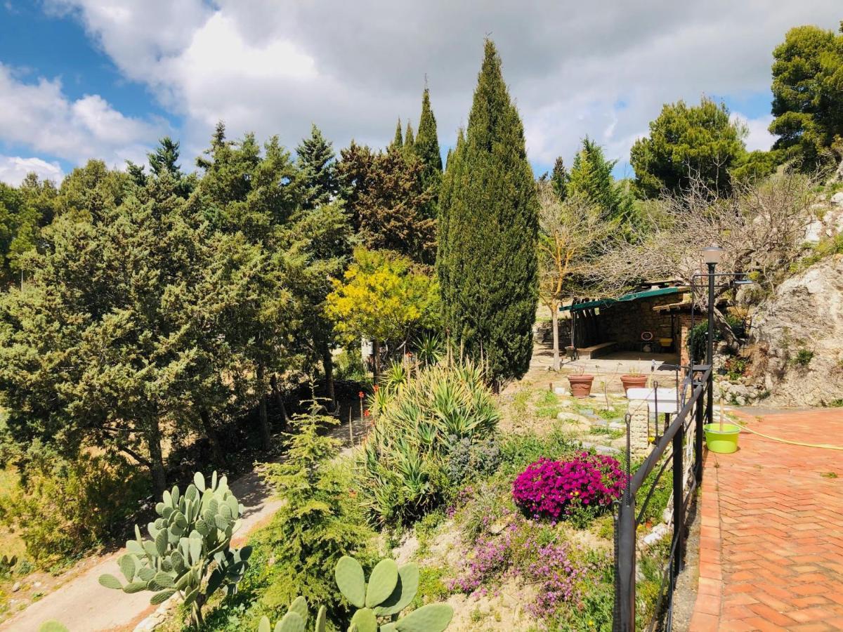 B&B Tenuta La Puntara Caltanissetta Exteriér fotografie