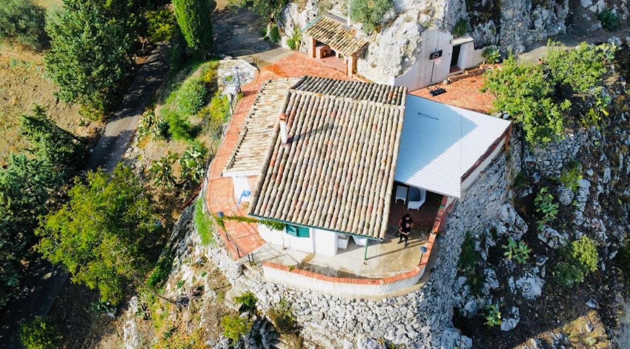 B&B Tenuta La Puntara Caltanissetta Exteriér fotografie